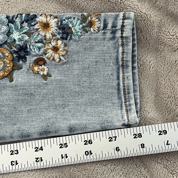 Driftwood Jackie High Rise Skinny Jeans Floral Embroidered Y2K 90’s Size 24 - Picture 15 of 15